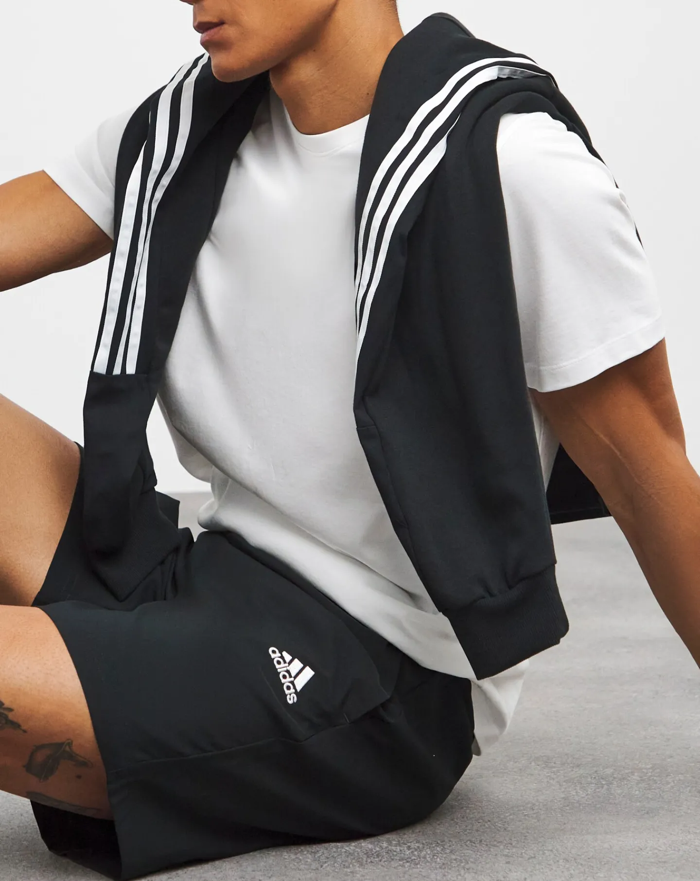 adidas Essentials Logo Shorts