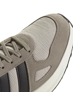 adidas Run 84 Trainers