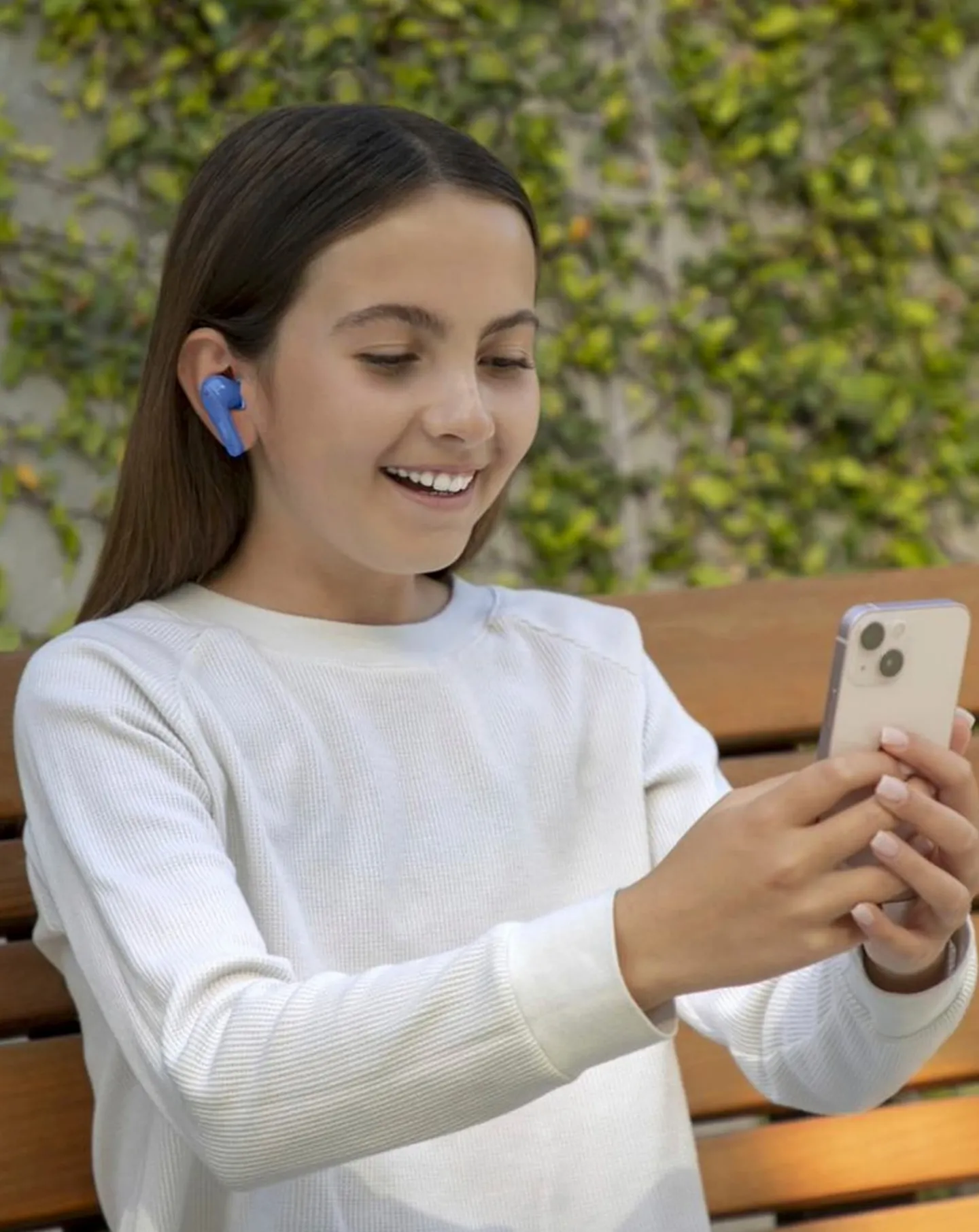 Belkin SoundForm Nano Wireless Earbuds for Kids -