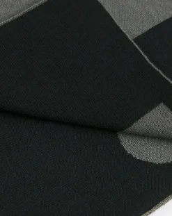 BOSS Large Logo Knitted Scarf