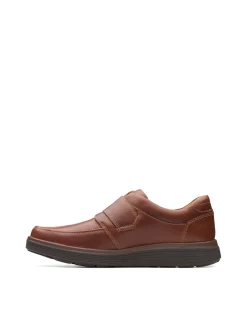Clarks Un Abode Strap Wide Fit Shoe