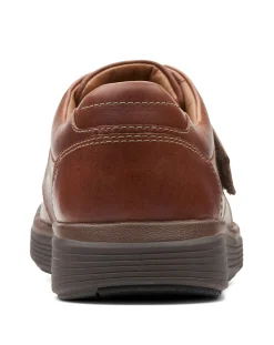Clarks Un Abode Strap Wide Fit Shoe