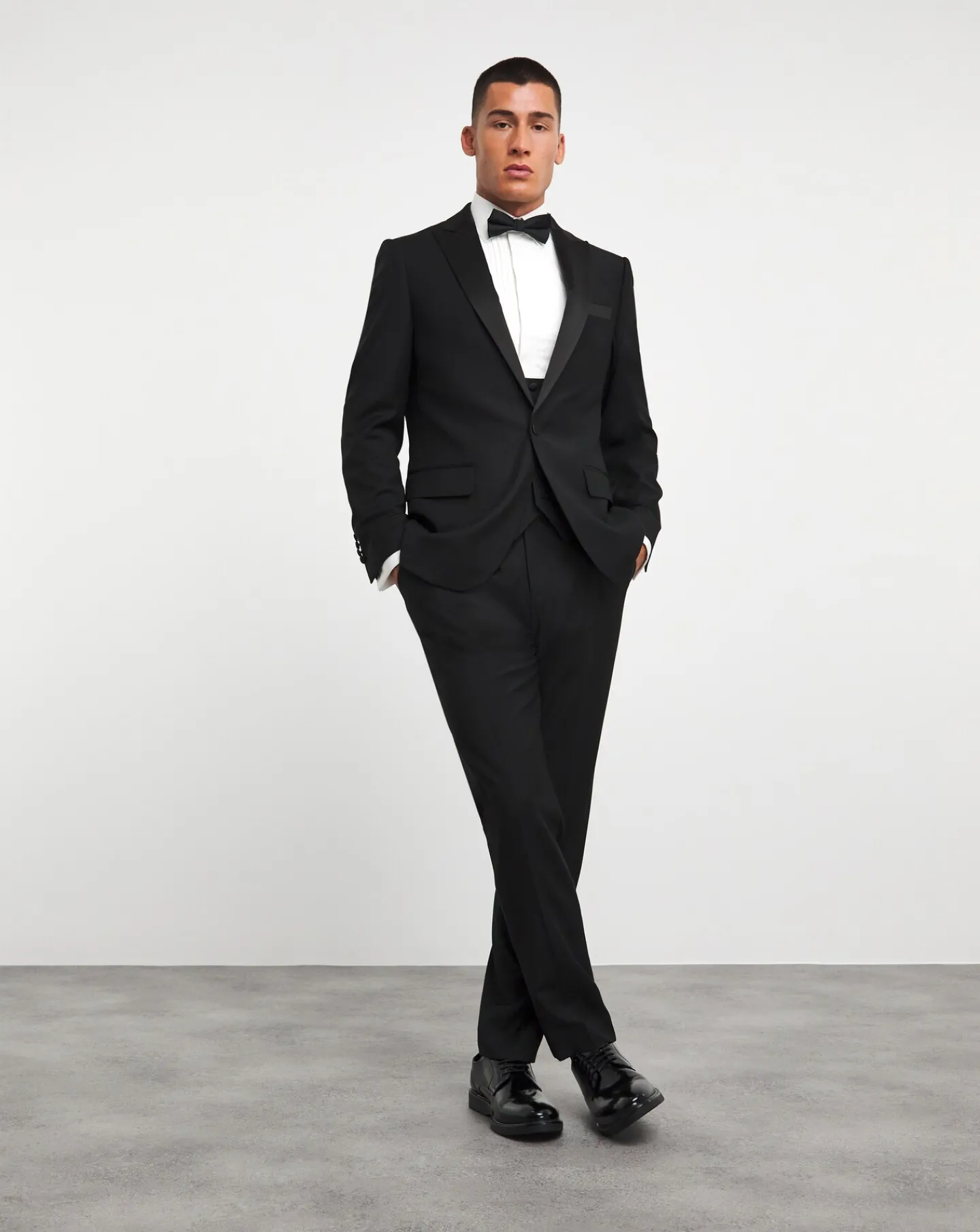 Jacamo Cotton Poplin Dinner Shirt Set With Bow Tie