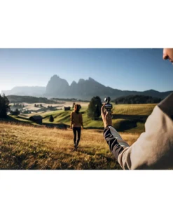 DJI Osmo Pocket 3