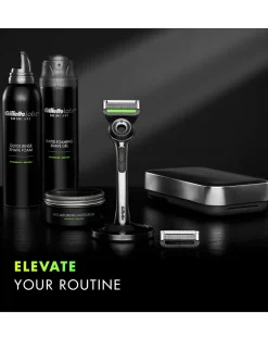 Gillette Labs Exfoliating Razor, Travel Case, and 4 Razor Blades