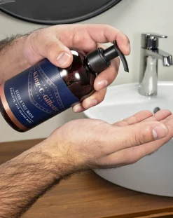 Gillette King C Washbag: Wash, Balm + Comb