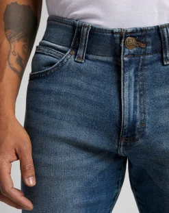 Lee Extreme Motion Straight Fit Jean