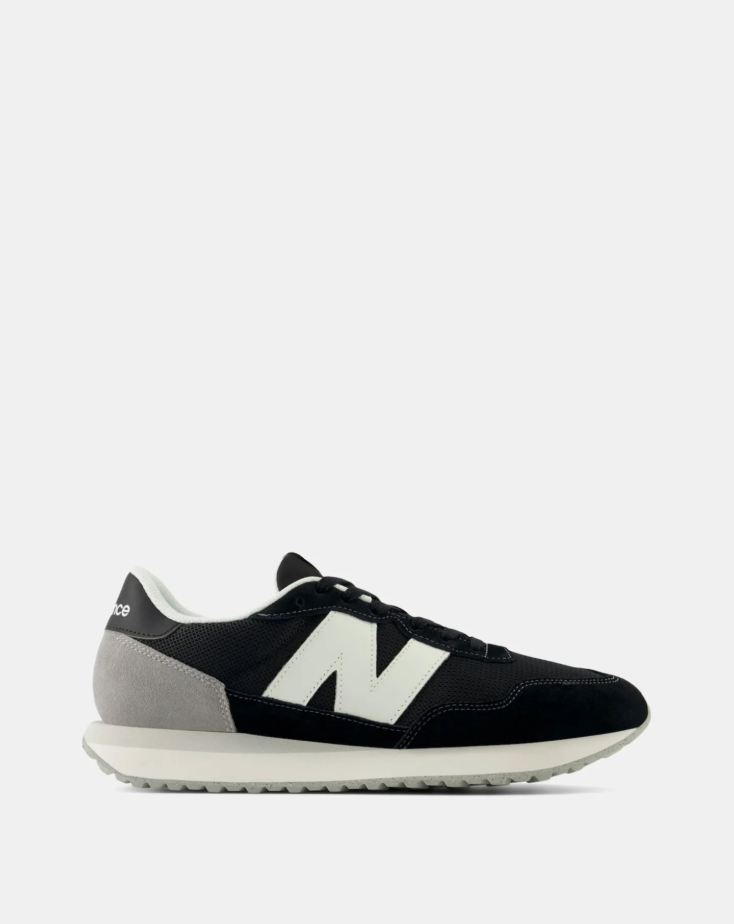 New Balance 237 Trainers