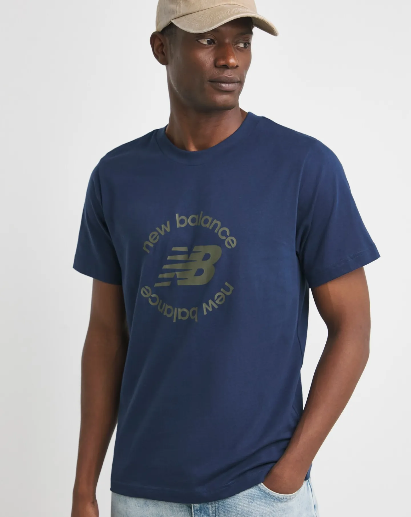 New Balance Sport Round Graphic T-Shirt