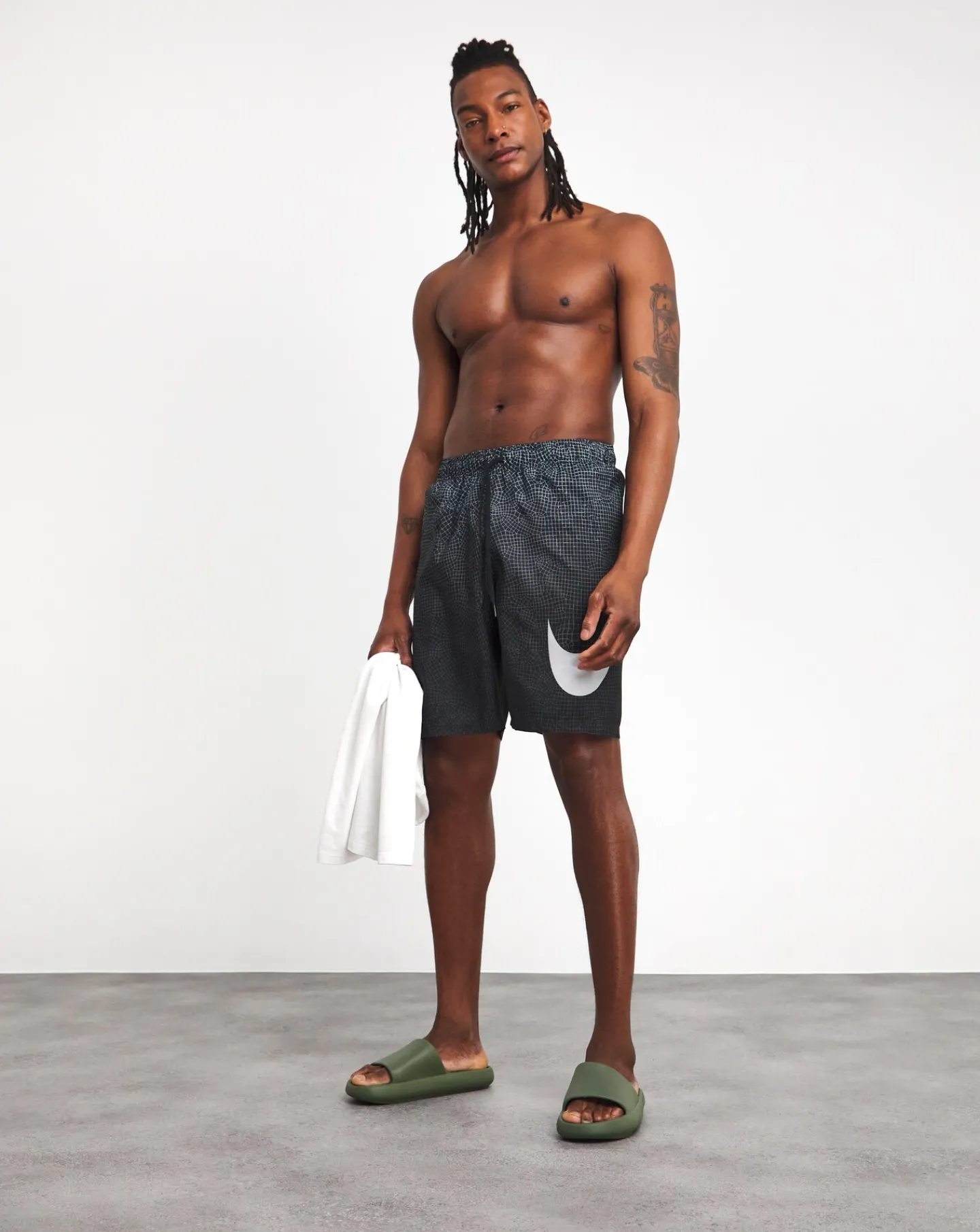 Nike Grid Swoosh 9" Volley Swim Short