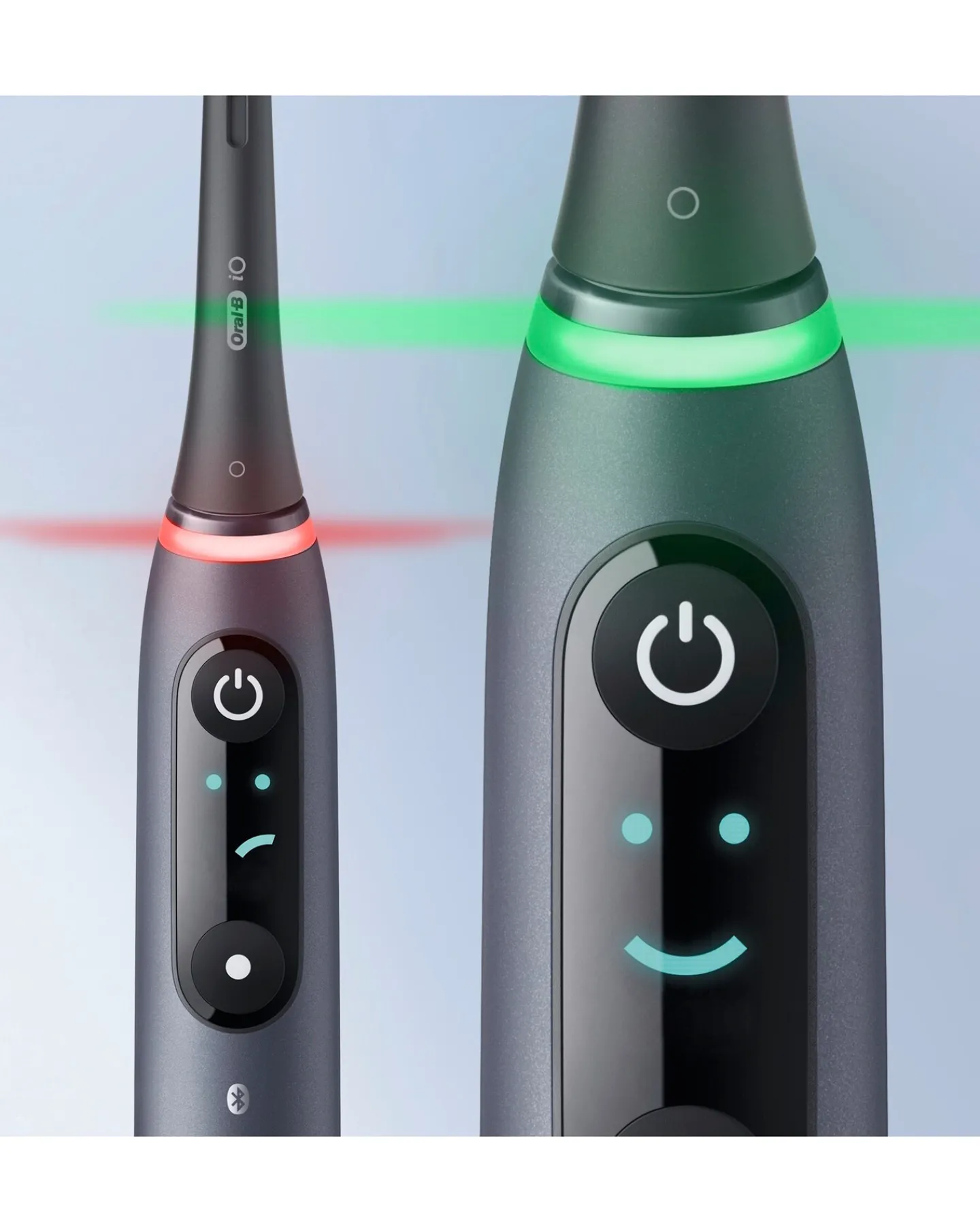 Oral B Oral-B iO8 Black Electric Toothbrush with Travel Case