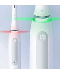 Oral B Oral-B iO4 White with Travel Case