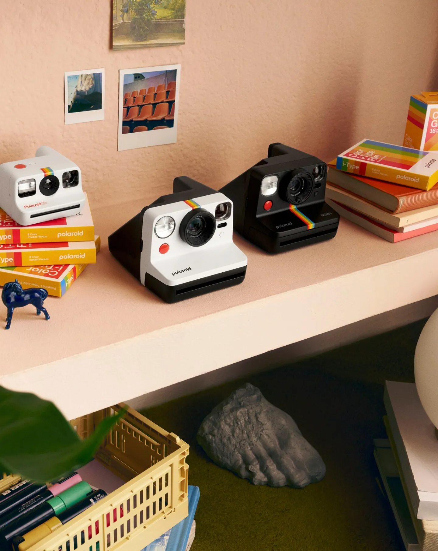Polaroid Now Gen 2 Instant Camera - Everything Box - Black & White