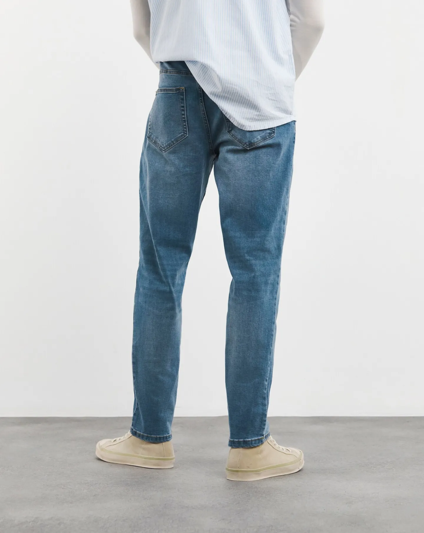 Jacamo Tapered Fit Stretch Jeans Light Wash