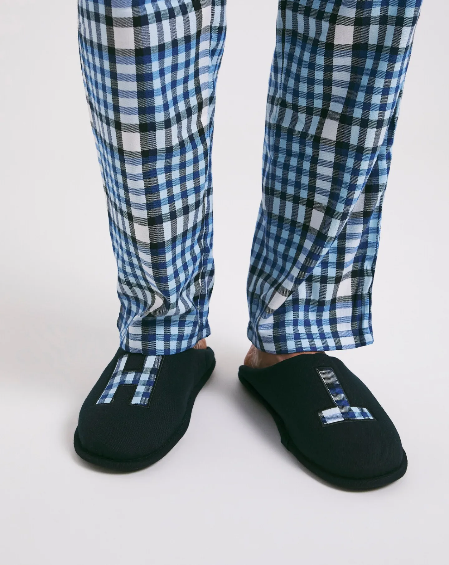 Tommy Hilfiger Flannel Pyjama & Slipper Set