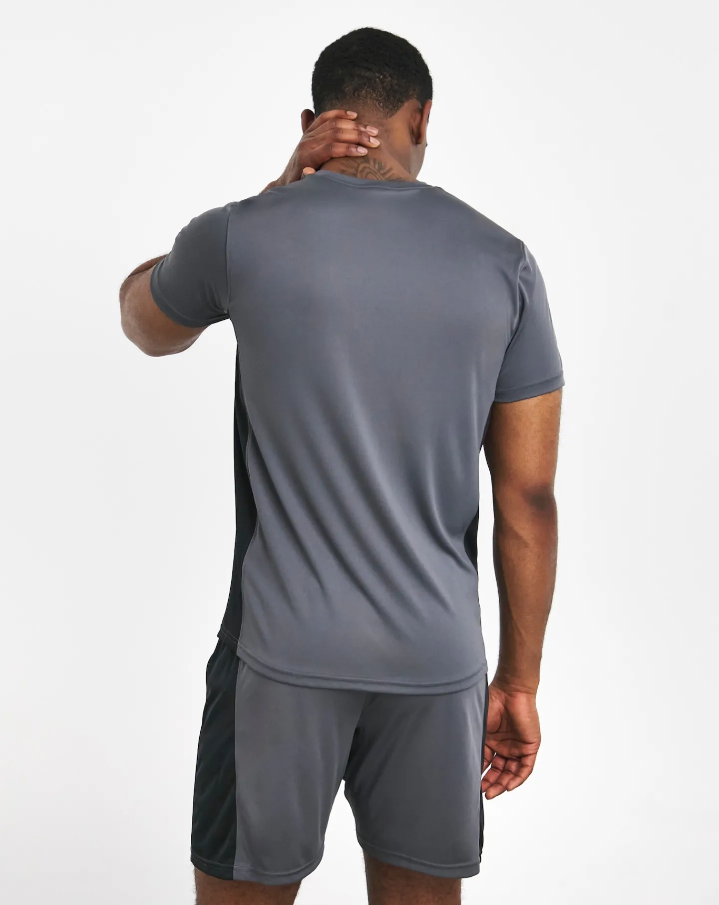 Under Armour Challenger Train Short Sleeve T-Shirt