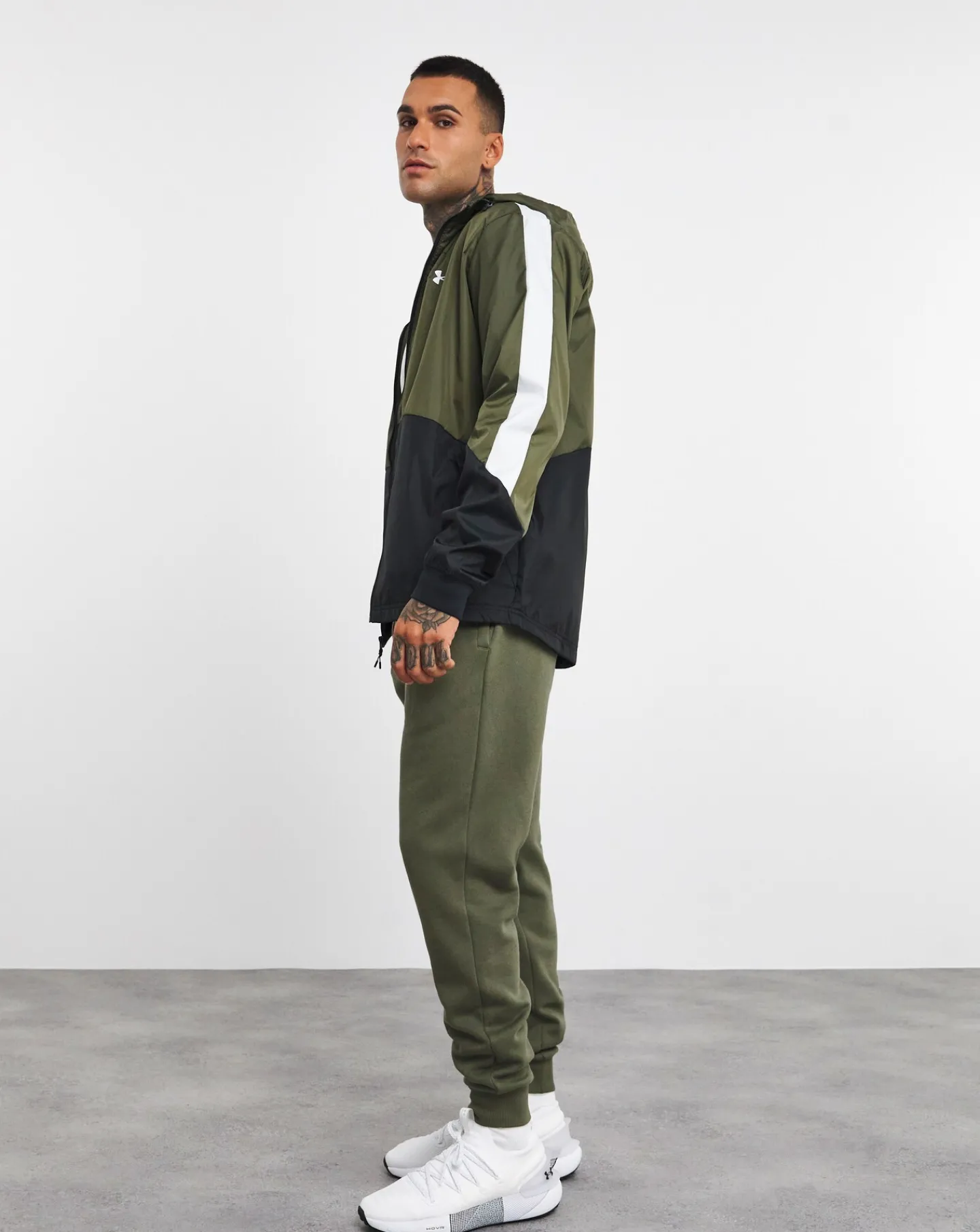 Under Armour Legacy Windbreaker