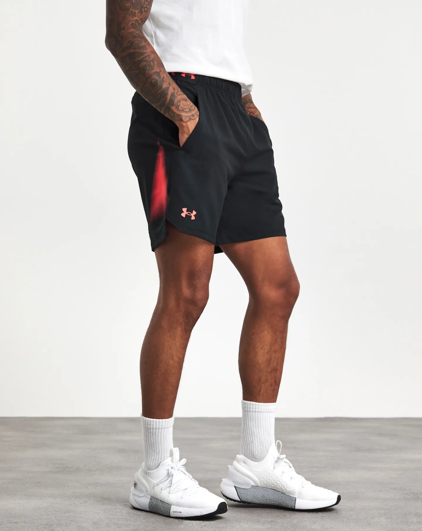 Under Armour Vanish Woven 6" Shorts