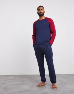 Voi Pyjamas