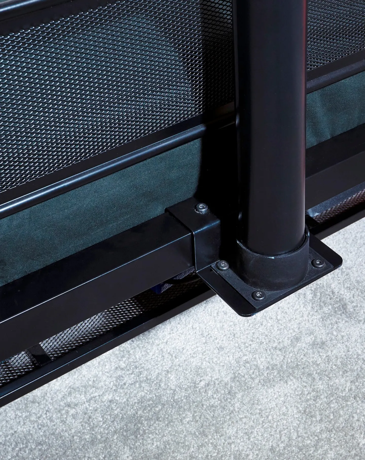 X Rocker Base Camp Single TV VESA Mount Bed